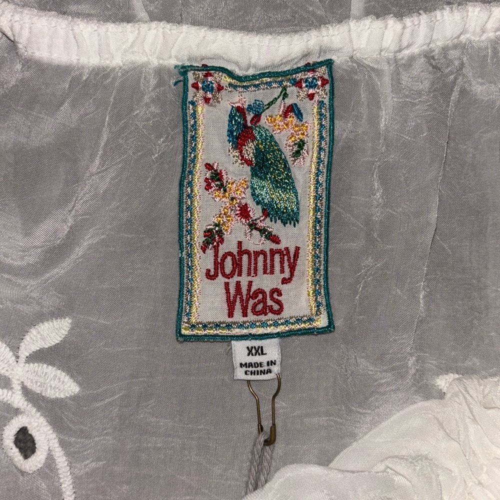 NWT JOHNNY WAS "Lilith" White Off-Shoulder Peasant Top Eyelet Tunic Size XXL - Picture 3 of 7
